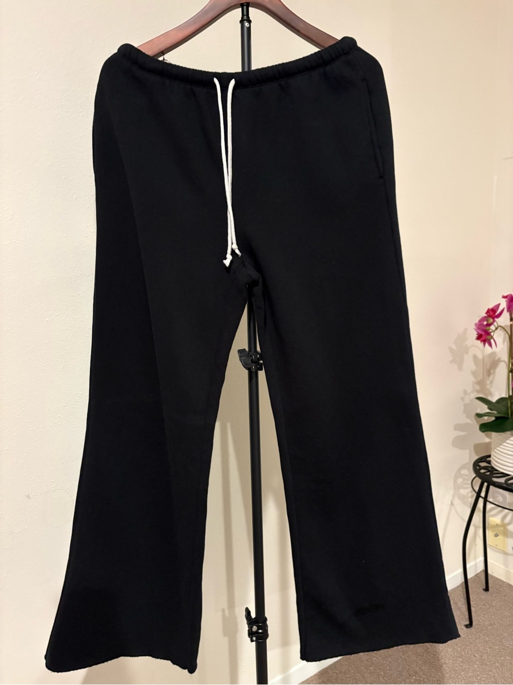 Wild fable  Black women Drawstring Joggers M